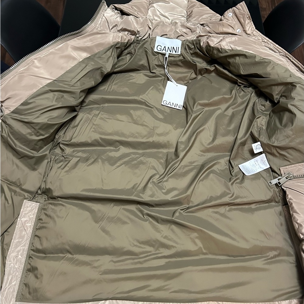 GANNI Puffer Jacket - Picture 3 of 5
